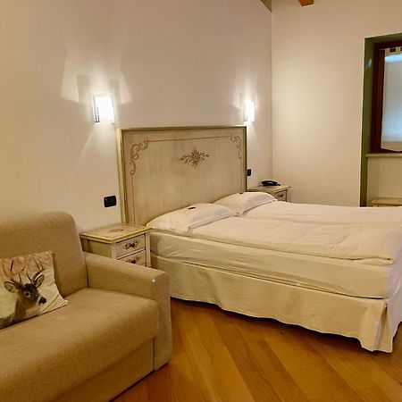 Relais Fontana Rosa B&B Wellness Капріно-Веронезе Екстер'єр фото
