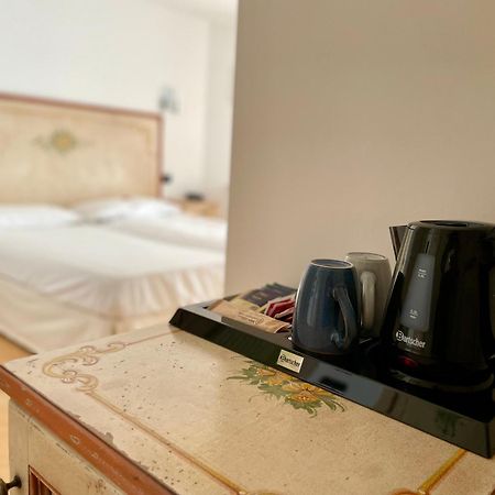 Relais Fontana Rosa B&B Wellness Капріно-Веронезе Екстер'єр фото