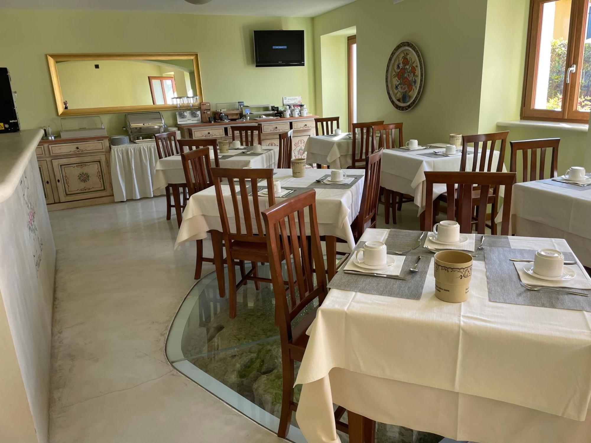 Relais Fontana Rosa B&B Wellness Капріно-Веронезе Екстер'єр фото