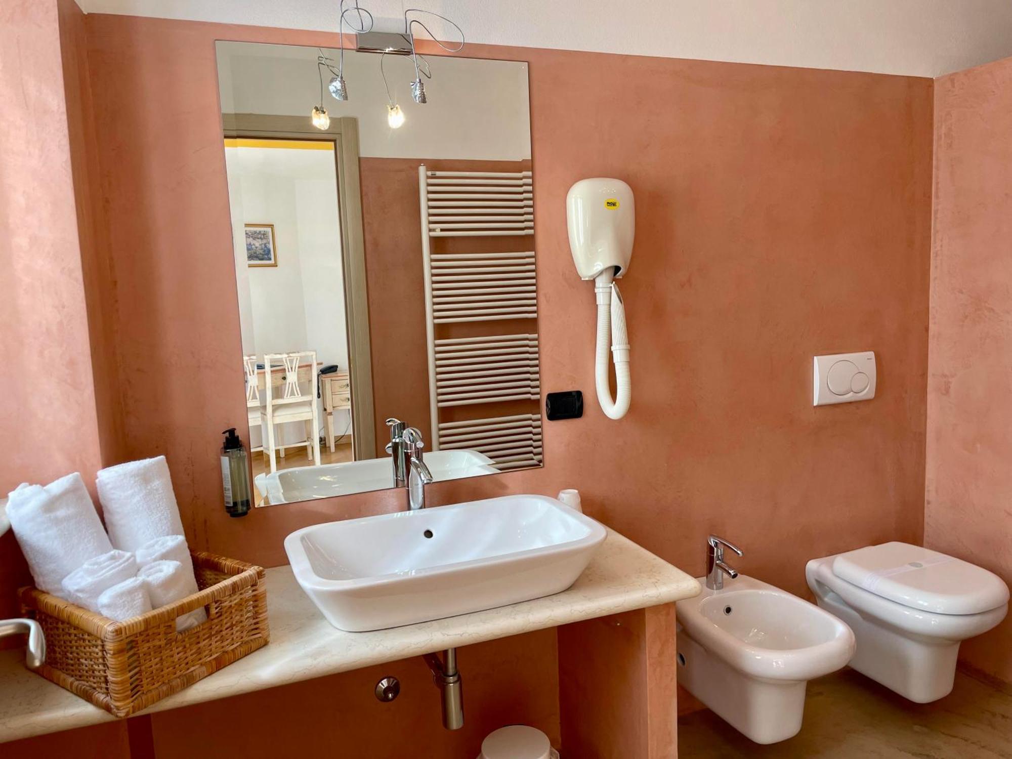 Relais Fontana Rosa B&B Wellness Капріно-Веронезе Екстер'єр фото