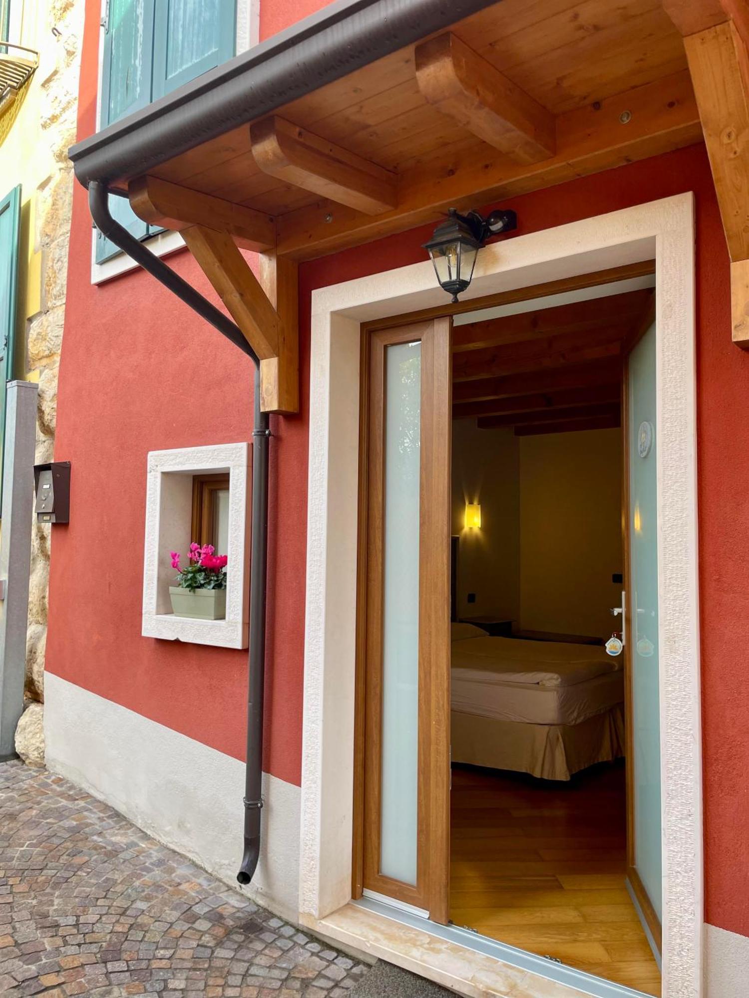 Relais Fontana Rosa B&B Wellness Капріно-Веронезе Екстер'єр фото
