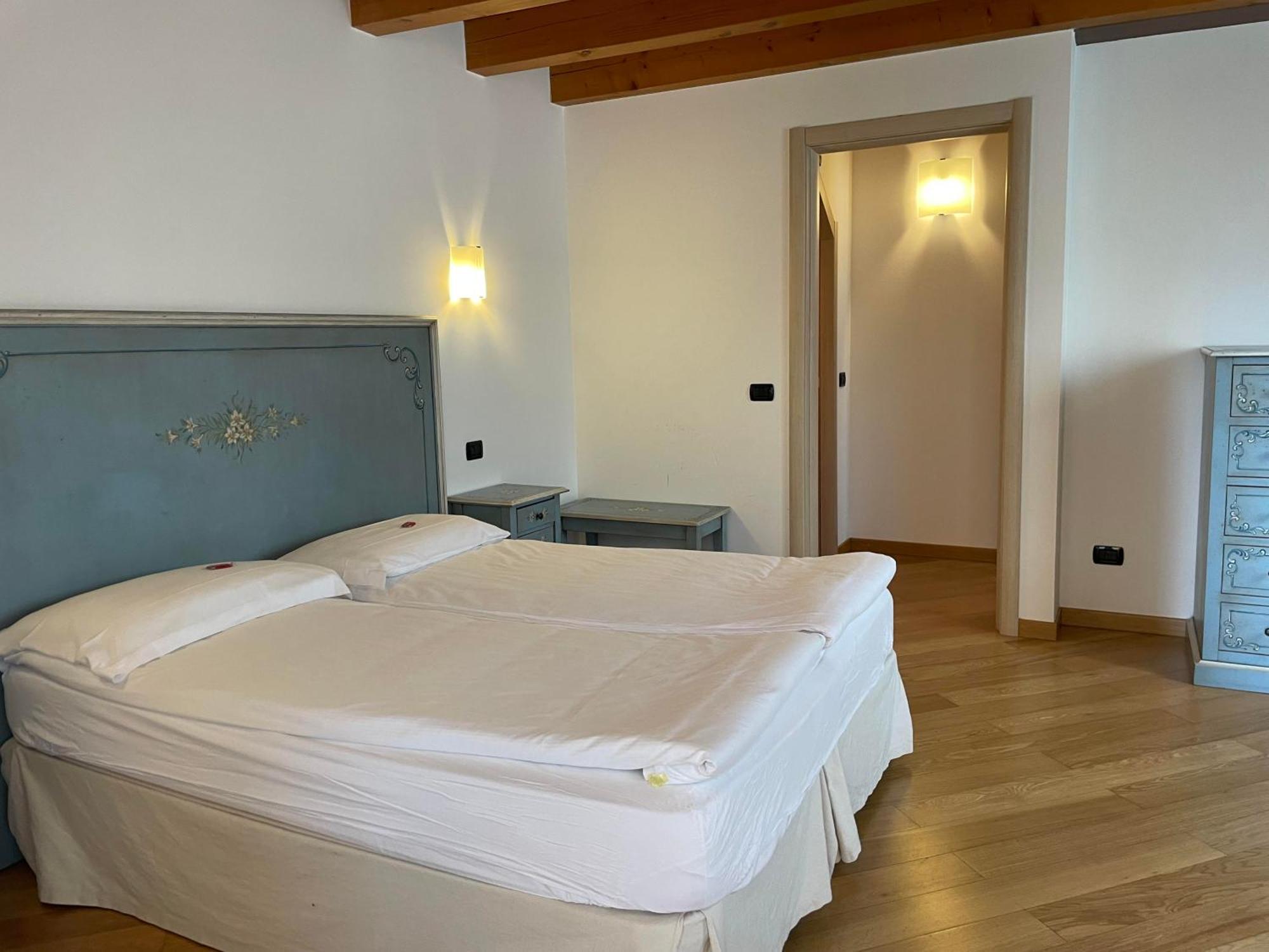 Relais Fontana Rosa B&B Wellness Капріно-Веронезе Екстер'єр фото
